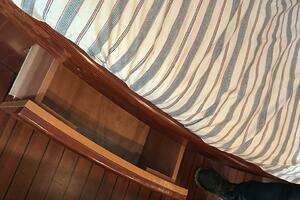 2003 Beneteau 42cc thumbnail 23