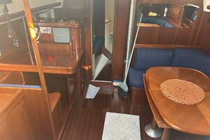 Sea No Evil 42ft Beneteau Yacht For Sale