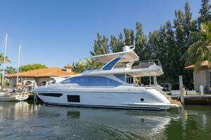 2021 Azimut Fly thumbnail 6
