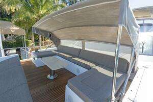 2021 Azimut Fly thumbnail 70