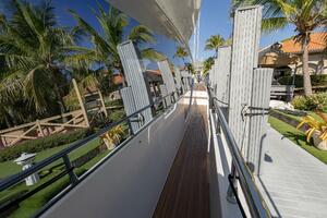 Rho Boat 72ft Azimut Yacht For Sale