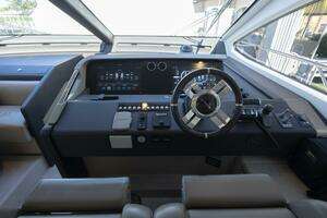 2021 Azimut Fly thumbnail 31