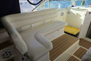 1998 Tiara Yachts Coronet thumbnail 22