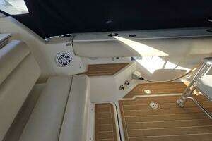 1998 Tiara Yachts Coronet thumbnail 24