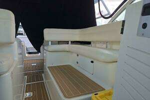 1998 Tiara Yachts Coronet thumbnail 10