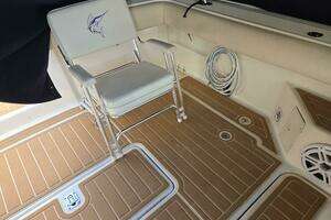 1998 Tiara Yachts Coronet thumbnail 21