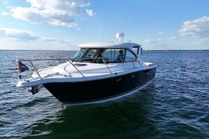 31ft Tiara Yachts Yacht For Sale