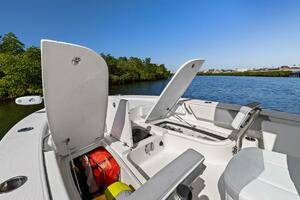 24ft Robalo Yacht For Sale