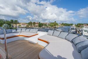 Sun Deck Seating