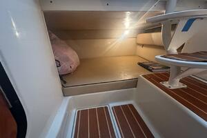 31ft Triton Yacht For Sale