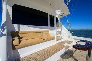 2007 Viking 64 Convertible thumbnail 33