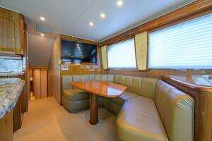 2007 Viking 64 Convertible thumbnail 17