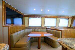 2007 Viking 64 Convertible thumbnail 18