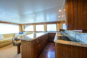 2007 Viking 64 Convertible thumbnail 20