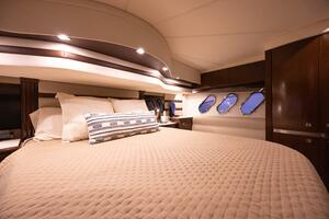2013 Cruisers Yachts 540 Motor Yacht