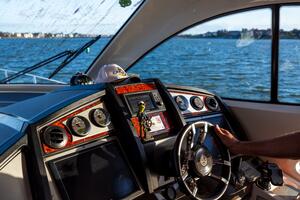 2013 Cruisers Yachts 540 Motor Yacht