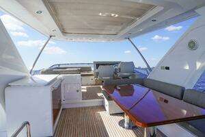2017 Azimut 66 Flybridge thumbnail 51