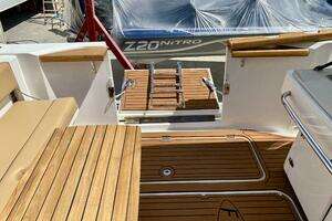 2023 Fishing Raptor 390 Solarium thumbnail 16