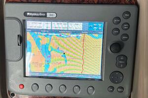 32ft Sea Ray Yacht For Sale