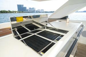 53FT (16.15M) JEANNEAU