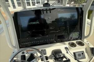 28ft Cobia Yacht For Sale