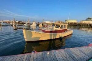 32ft Holland Yacht For Sale