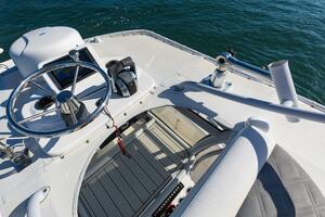 27ft AmeraCat Yacht For Sale