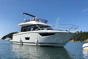 Sweet  amp  Salty 37ft Jeanneau Yacht For Sale