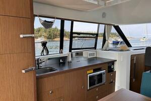 Sweet  amp  Salty 37ft Jeanneau Yacht For Sale