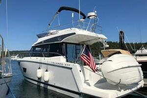 Sweet  amp  Salty 37ft Jeanneau Yacht For Sale