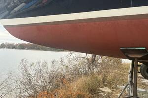 33ft Alerion Yacht For Sale