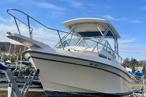 23ft Grady White Yacht For Sale