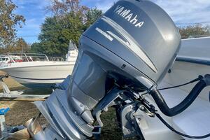 23ft Grady White Yacht For Sale