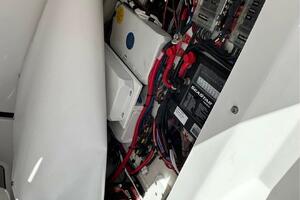 27ft Sportsman Yacht For Sale