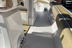 27ft Sportsman Yacht For Sale