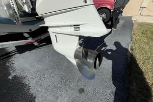 27ft Sportsman Yacht For Sale