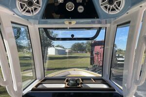 27ft Sportsman Yacht For Sale