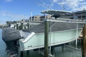 2014 Sea Hunt 27 Gamefish Forward Seating thumbnail 66