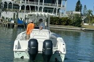 27ft Sea Hunt Yacht For Sale