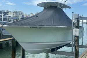 2014 Sea Hunt 27 Gamefish Forward Seating thumbnail 67