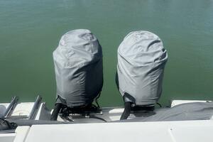 2014 Sea Hunt 27 Gamefish Forward Seating thumbnail 69