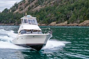 37ft Riviera Yacht For Sale