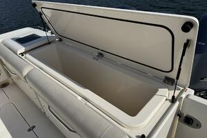 Pescador 37ft Pursuit Yacht For Sale