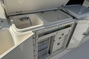 Pescador 37ft Pursuit Yacht For Sale