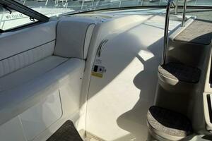 Amazed 42ft Cruisers Yacht For Sale