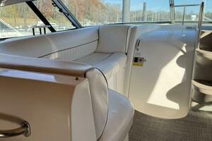 Amazed 42ft Cruisers Yacht For Sale