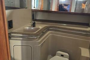 Amazed 42ft Cruisers Yacht For Sale