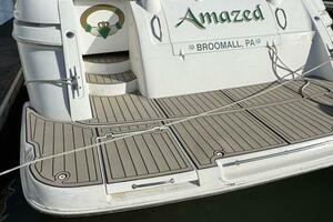 Amazed 42ft Cruisers Yacht For Sale