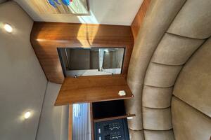 Amazed 42ft Cruisers Yacht For Sale