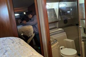 Amazed 42ft Cruisers Yacht For Sale